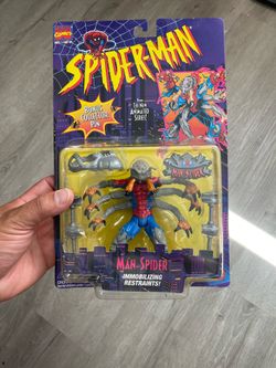 1995 Toy Biz Spiderman Man-Spider Action Figure Animated Series