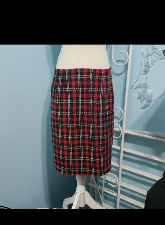 Plaid Wool Pencil Skirt