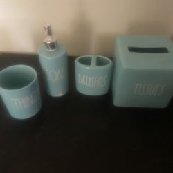 Rae Dunn Bathroom set