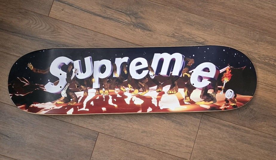 Supreme Apes Night Board