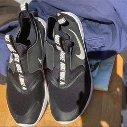 Nike AD Comfort Slip-on 