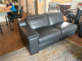 Brand new loveseat automatic recliner
