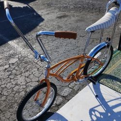 Schwinn Stingray Like New Pontiac Gold