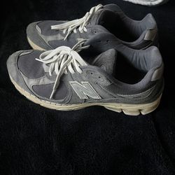 New Balance Men’s 2002R Phantom 