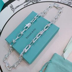 Unisex Silver Necklace