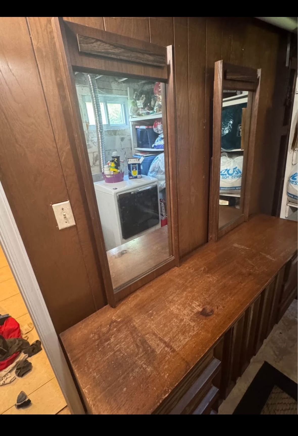 Wooden Dresser with 2 mirrors and 9 dresser drawers