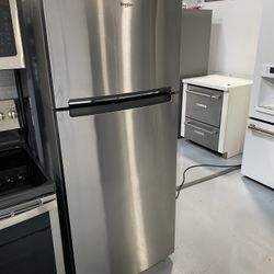 Whirlpool Stainless Steel 28” Wide Refrigerator - 18 Cu. Ft.