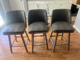 Set of 3 bar stools