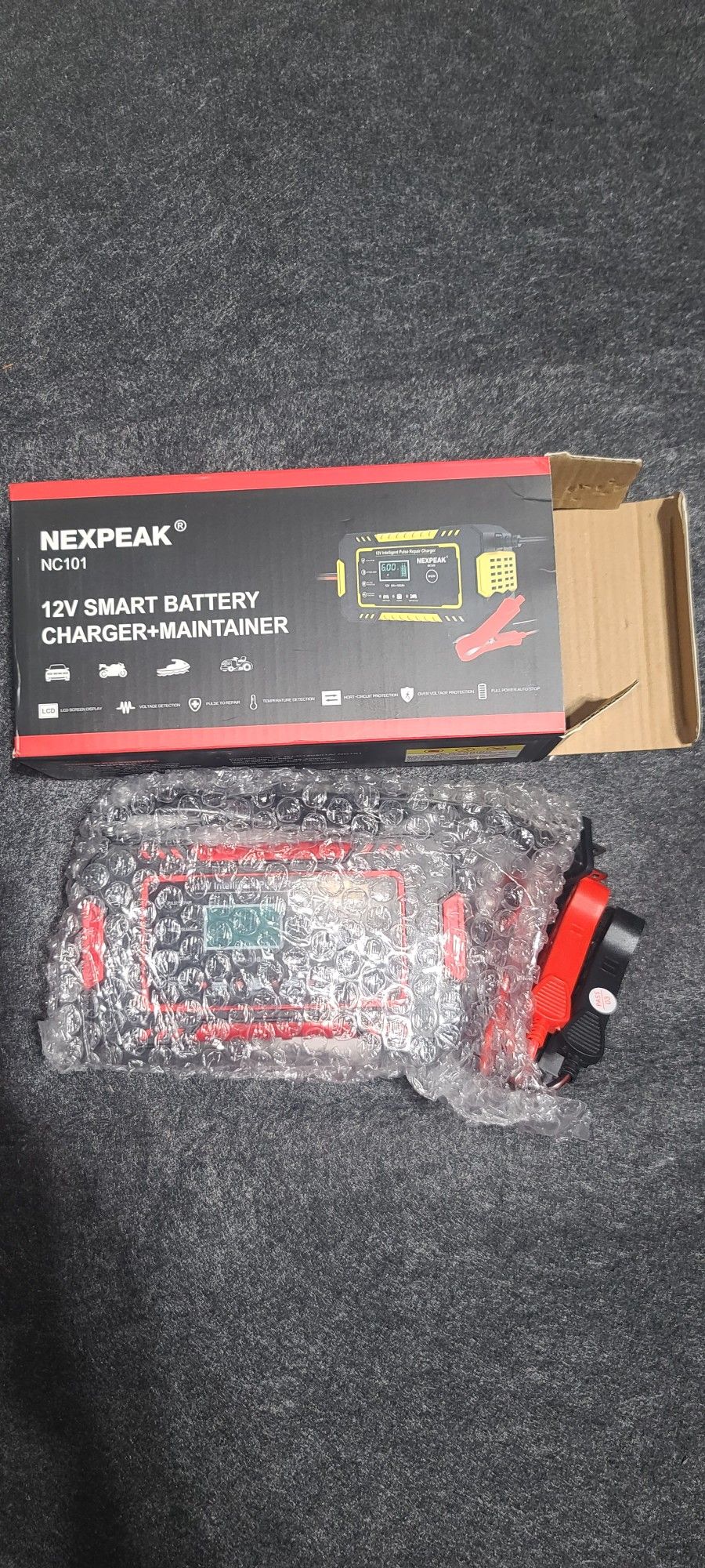 NEXPEAK Battery Charger