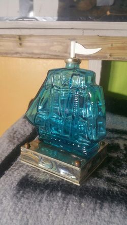 Vintage old Spice cologne bottle empty