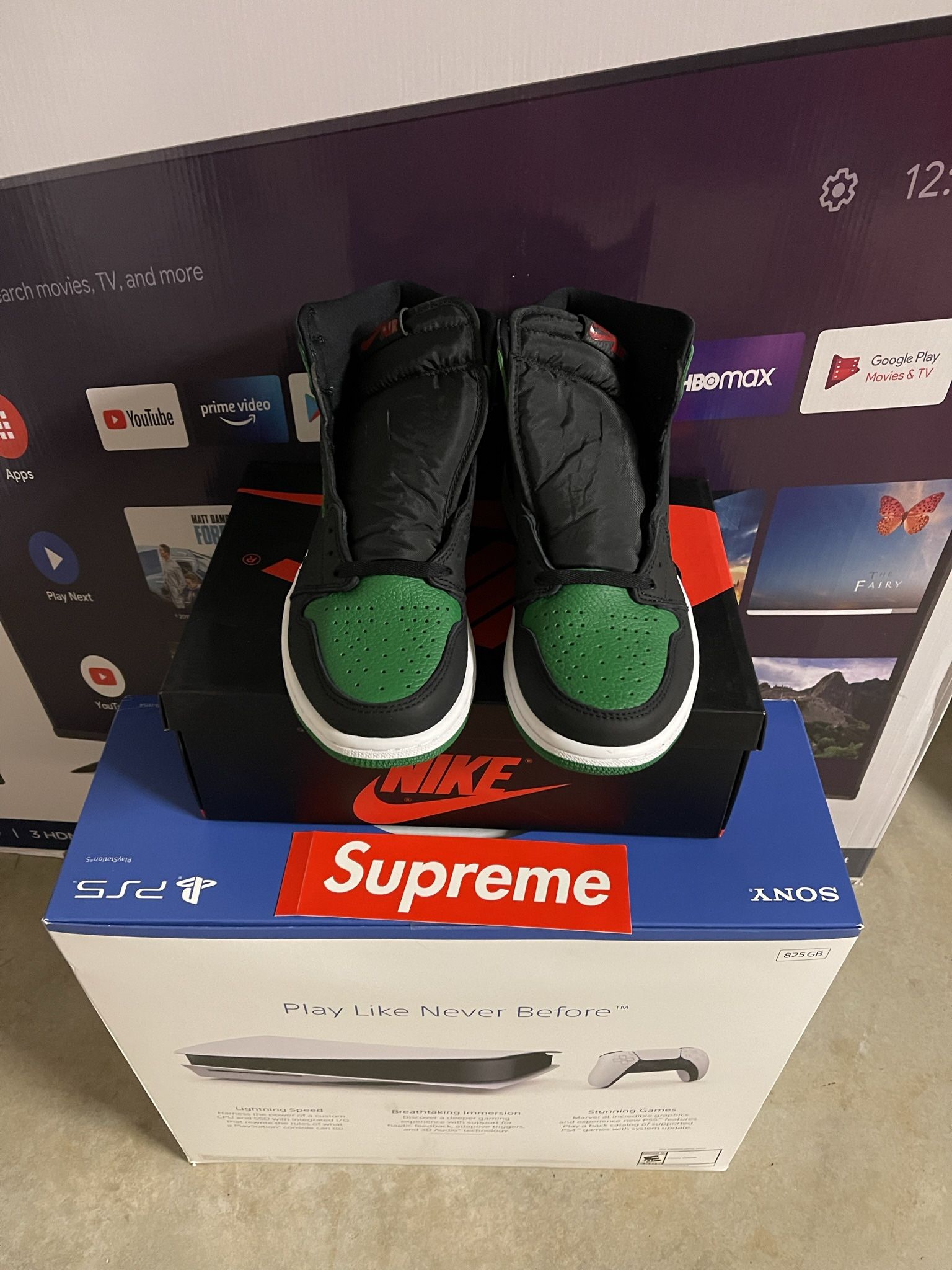 Jordan 1 P!ne Green