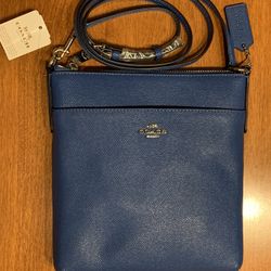 Coach Messenger Crossbody In Crossgrain Leather - Lapis Blue - #57954 Kitt - New with Tags