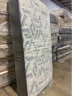 TWIN MATTRESS BEAUTYREST EXTRA FIRM