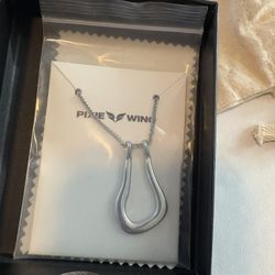 Pixie Wing Ring-holder Necklace 
