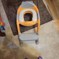 1 Toddler Toilet Set 