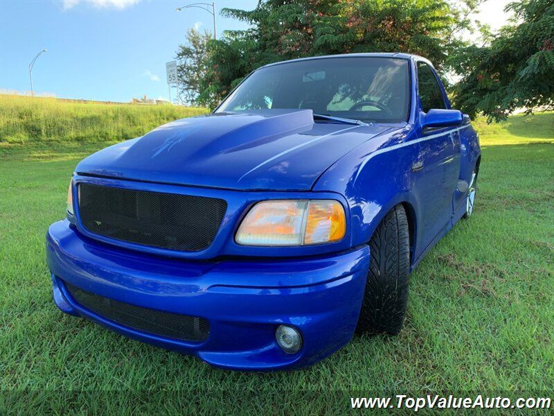 2000 Ford F-150 SVT Lightning