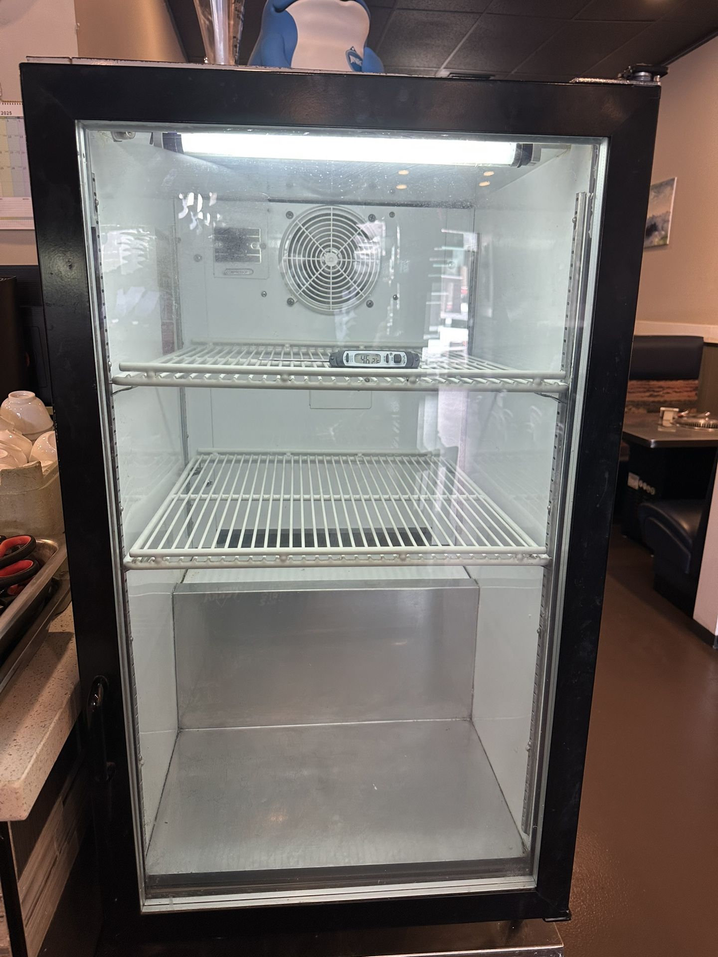 Master Bilt BBC-7 Counter Top Refrigerator 