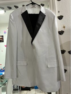 Black And White Men’s Suit For Sale