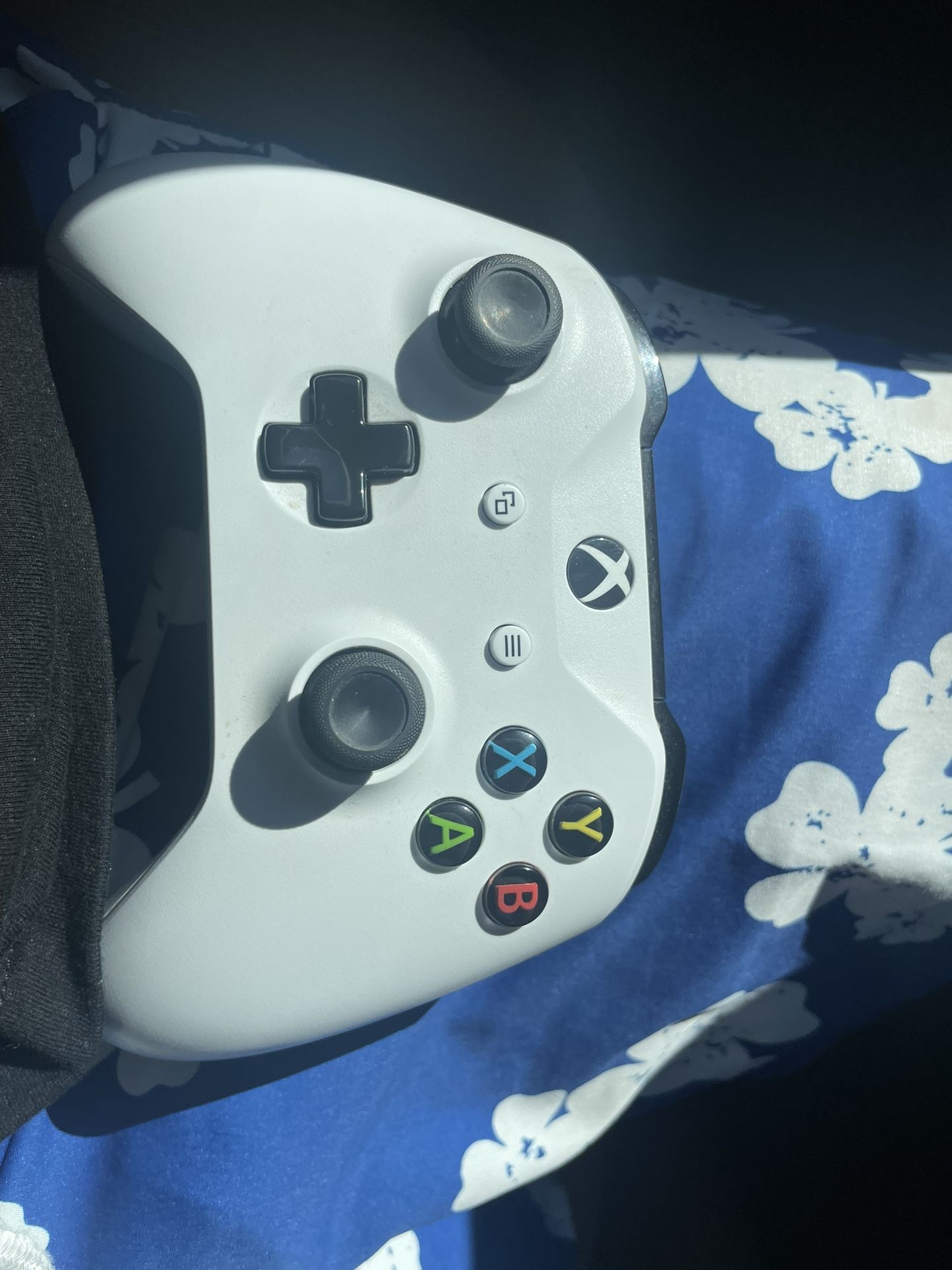 Xbox One Wireless Controller
