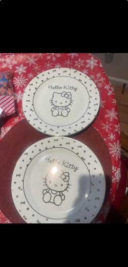 Hello Kitty Plates 