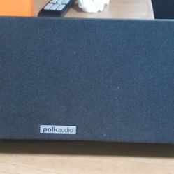 Altavoz RM202 CC BLACK.   Marca Polkaudio. 