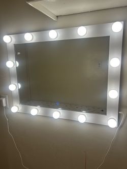 Vanity Mirrror