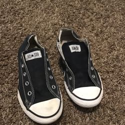 Youth Size 2 Blue Converse