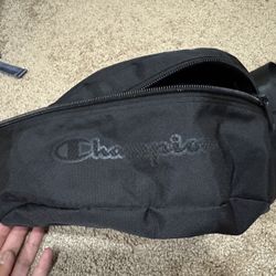 Champion Shoulder Bag/Large Fanny Pack