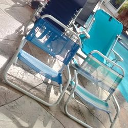 X8 For $99 Fold Up Portable Beach / Camping  Chairs 👍