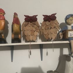 wreath door table chandelier flower vase garden decor 