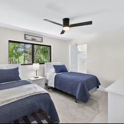 Twin Bedroom With Mattresses 