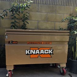 Knaack Box Jobmaster Chest Used 48x24 Tool Box
