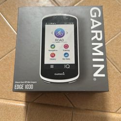 Like New Garmin 1030 Edge With Silicon Case