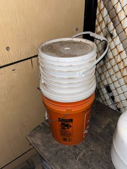 So many different Container buckets