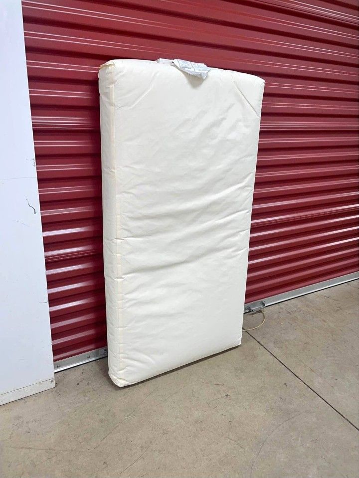 Lullaby Earth Waterproof Crib Mattress