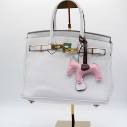 Beautiful White Bag! 