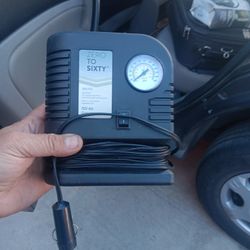 Portable Tire Inflator 