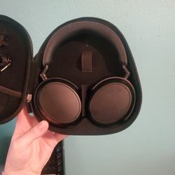 Sennheiser Momentum 4 Bluetooth Headphones