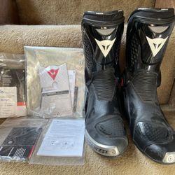 Dainese Torque Pro Out Motorcycle Boots