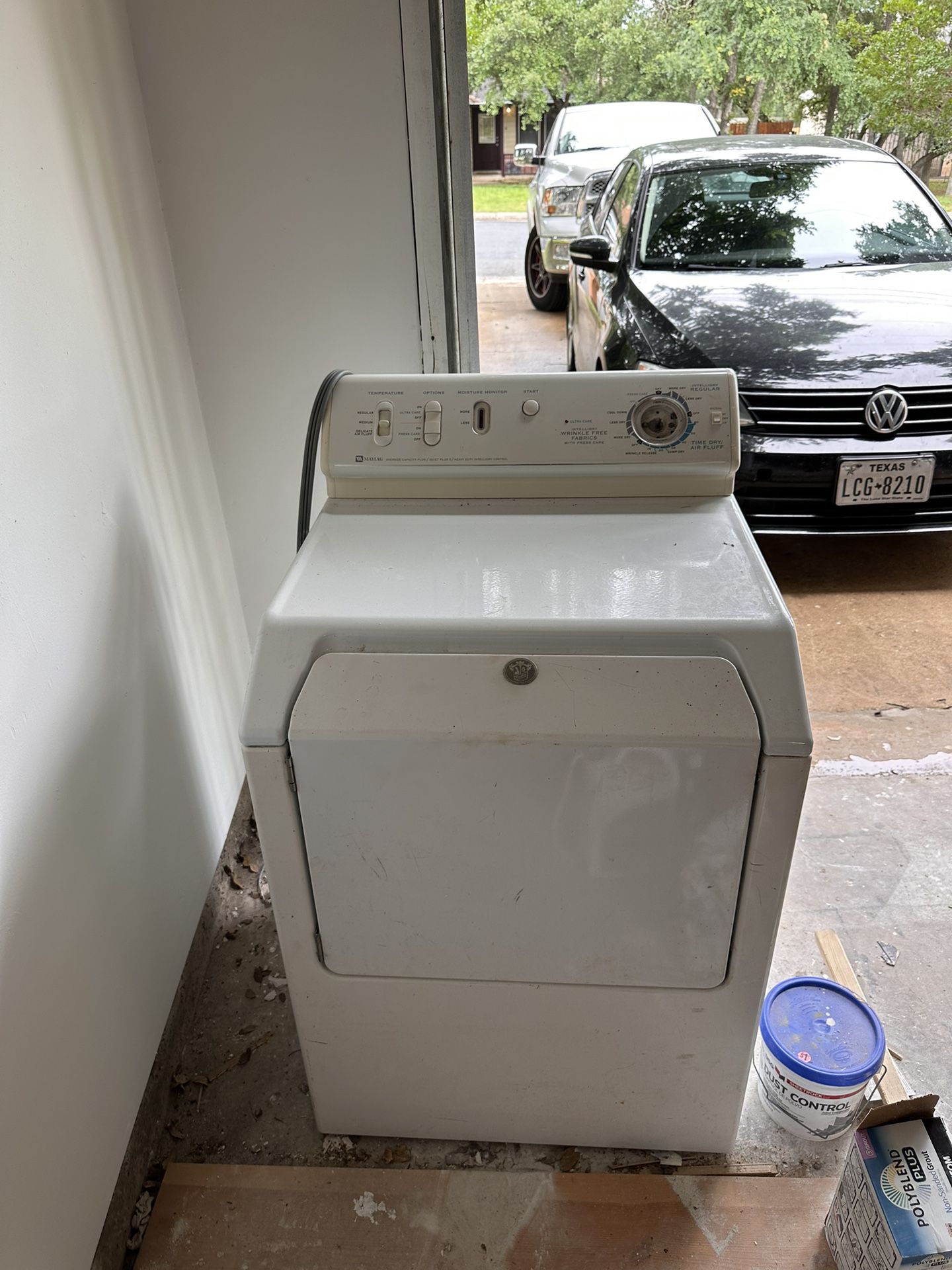 Working Electric Dryer