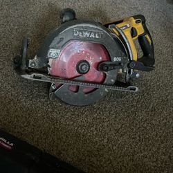 Dewalt