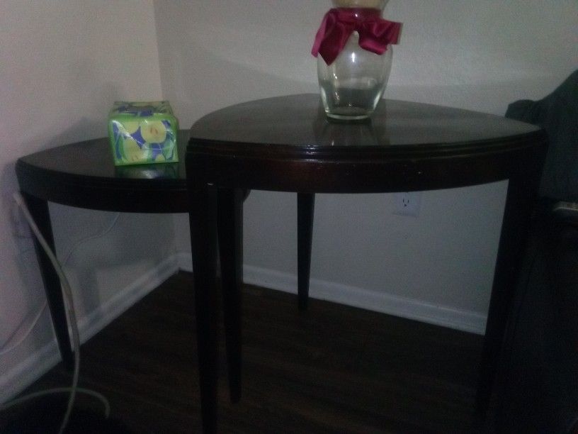 2 walnut Colored End Tables