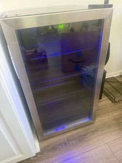 Beverage/Drink Fridge