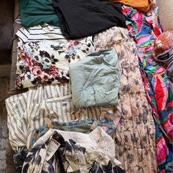 Woman clothing sizes SMALL-EXTRA SMALL