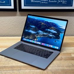 2016 15” MacBook Pro Touch Bar - 2.9 GHz i7 - 16GB - 500GB SSD
