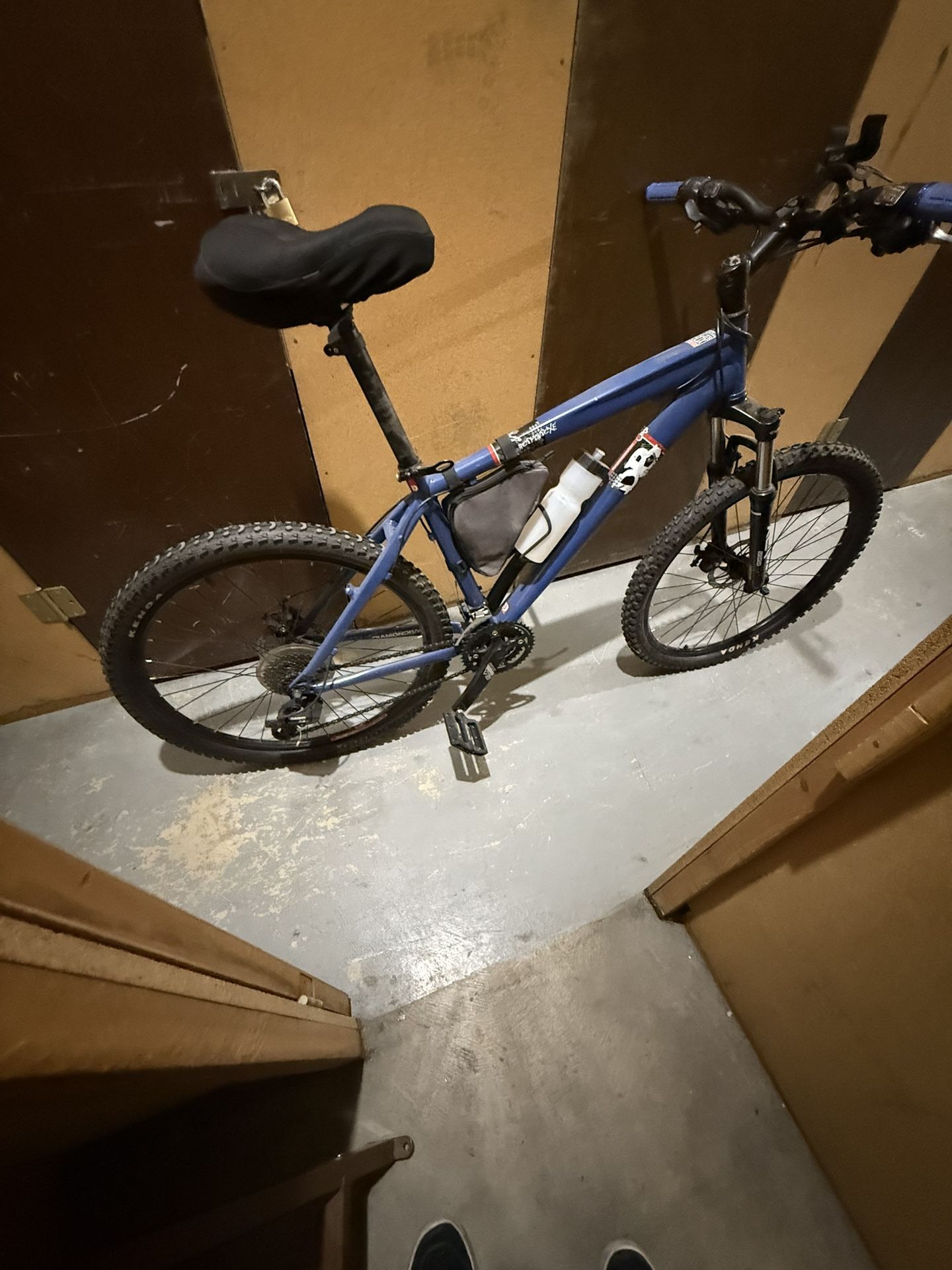 DB Response XE Mountain Bike