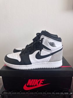 size 7 AIRJORDAN1 RETROHIGH size 7/hablo español