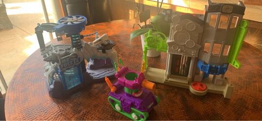 Imaginext DC Super Friends Villain Playset Lot