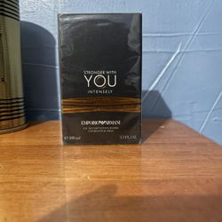 Emporio Armani Stronger With You Intensely