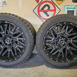 "22" Gloss Black w/ Milled Spokes And Offroad Tires 